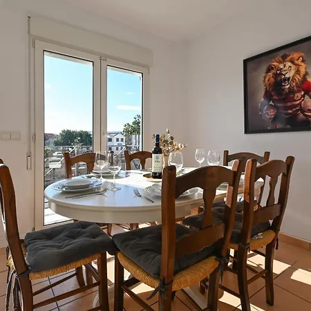 Artesol By Aguilarent Apartment